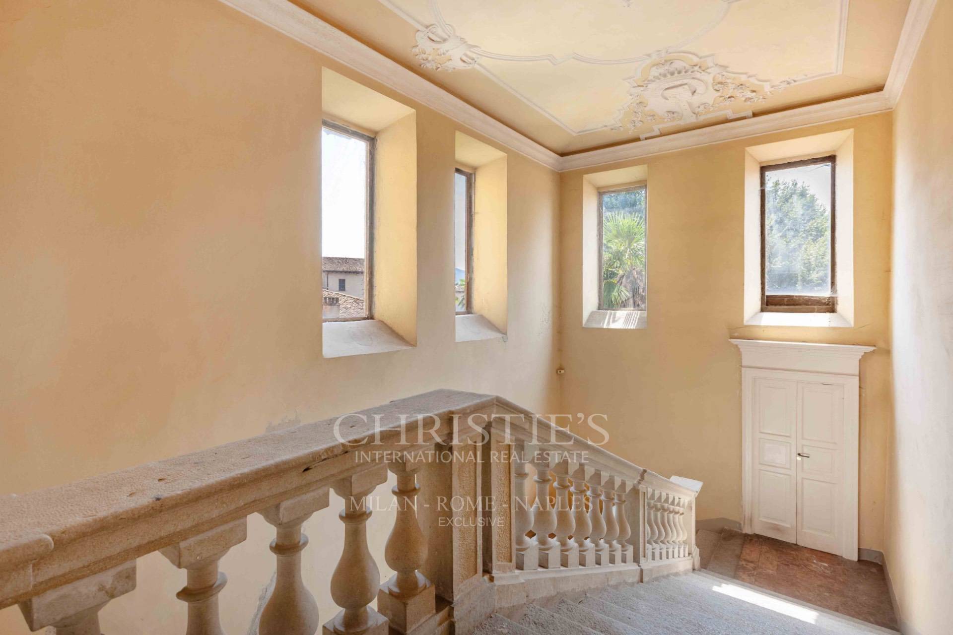 picture of Historic 18th-century Noble Estate With Six-hectare Private Park