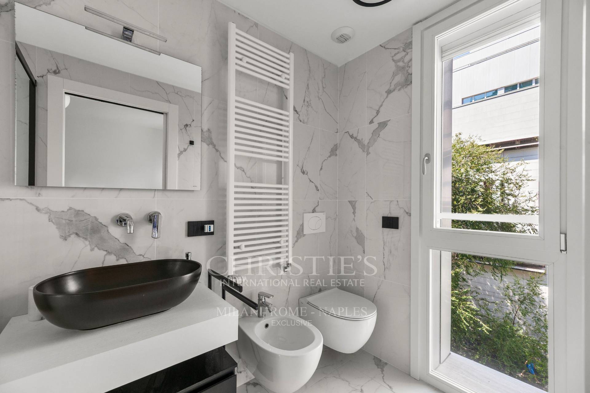 picture of Elegant Apartment In A Newly Built Residential Building