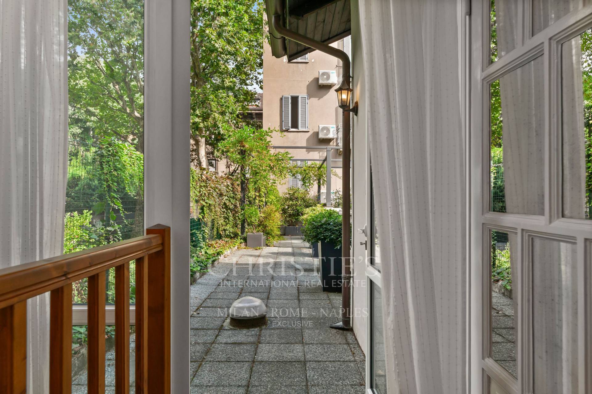 picture of A Historic Stable Reimagined As A Distinctive Residence