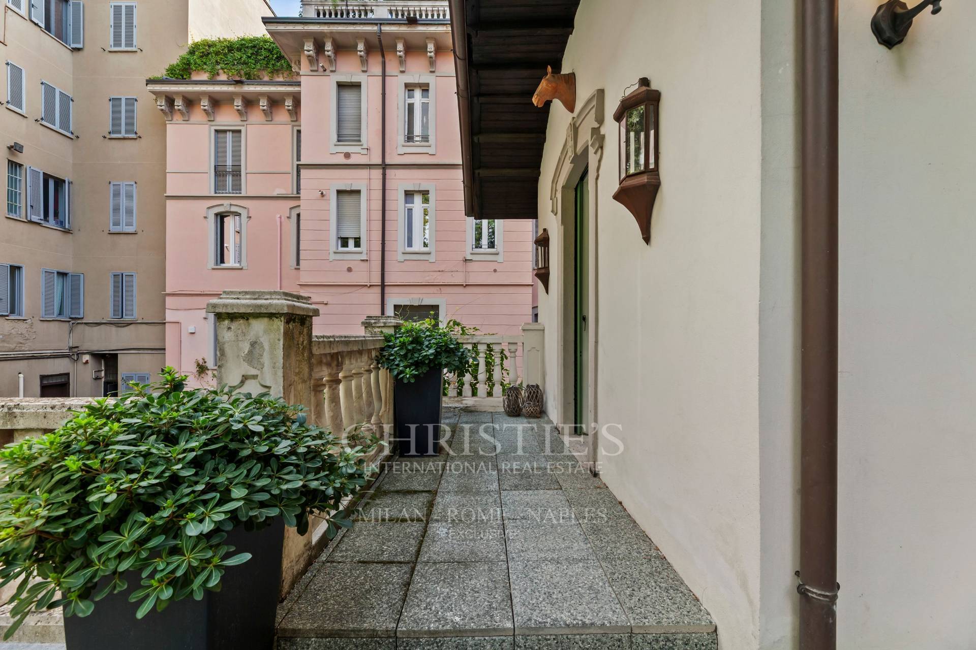 picture of A Historic Stable Reimagined As A Distinctive Residence