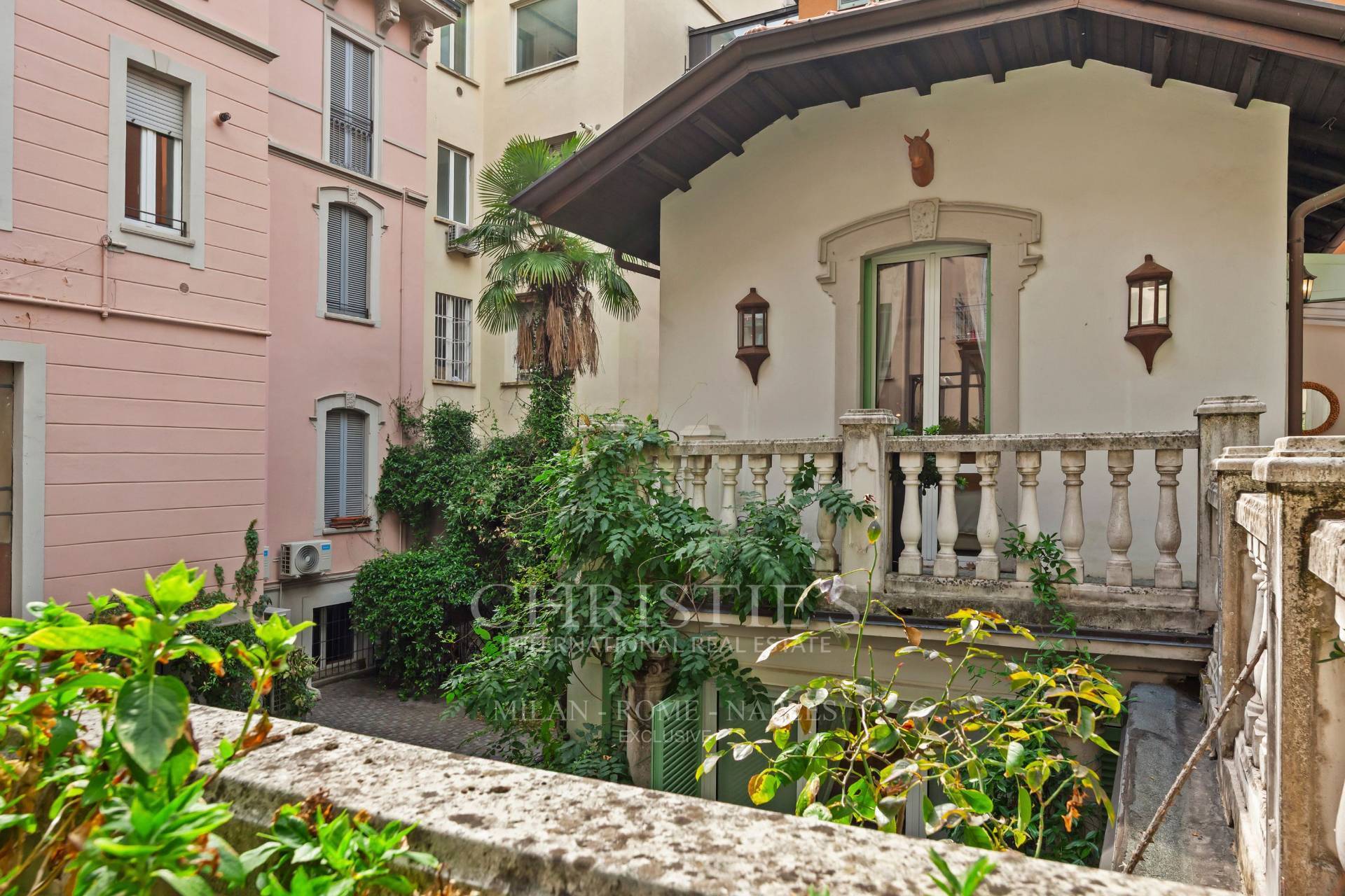 picture of A Historic Stable Reimagined As A Distinctive Residence