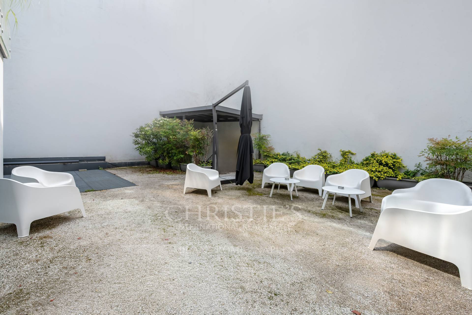 picture of Townhouse Within A Courtyard In The Indipendenza/cinque Giornate Area


