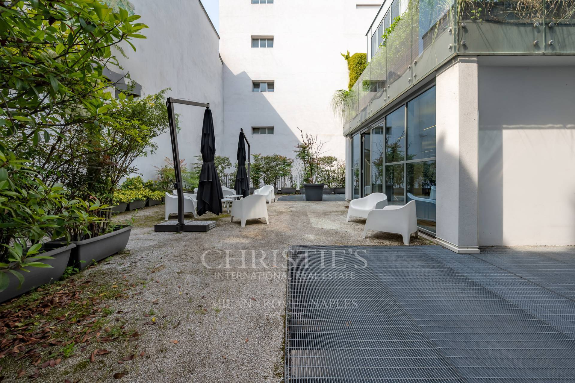 picture of Townhouse Within A Courtyard In The Indipendenza/cinque Giornate Area


