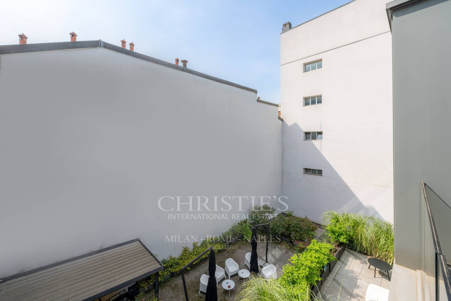 picture of Townhouse Within A Courtyard In The Indipendenza/cinque Giornate Area



