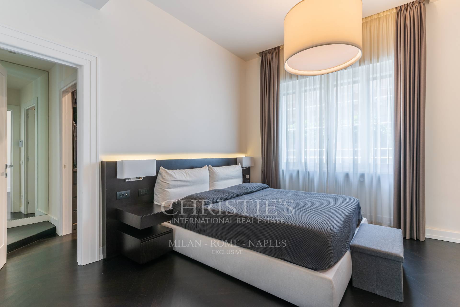 picture of Prestigious Apartment In Villa Ada