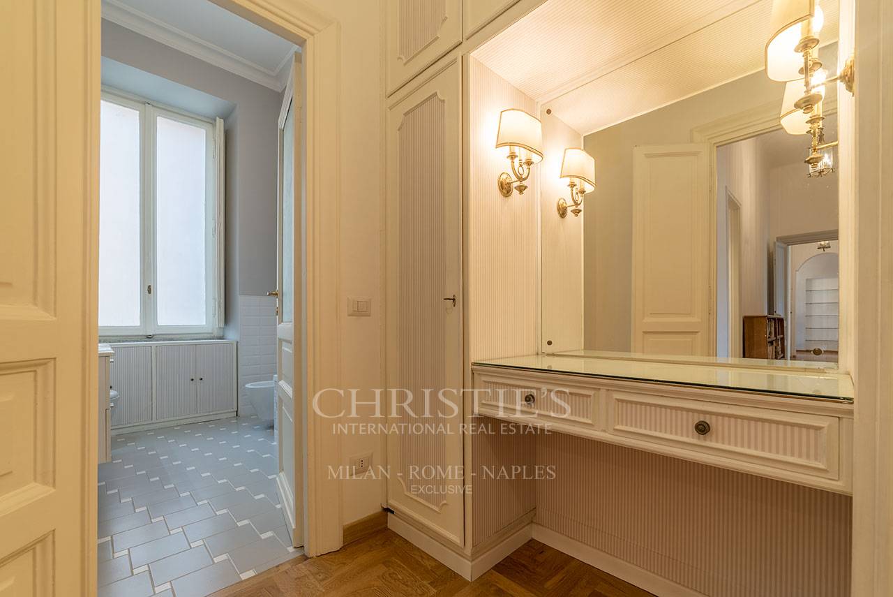 picture of Elegant Apartment On Via Adda Overlooking Villa Albani