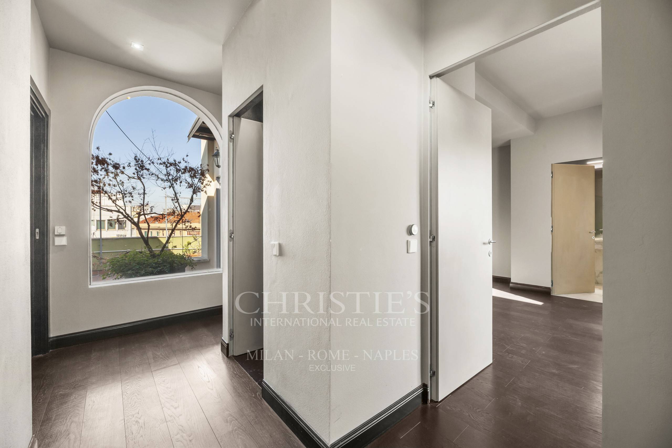 picture of Panoramic Penthouse With Large Terrace
