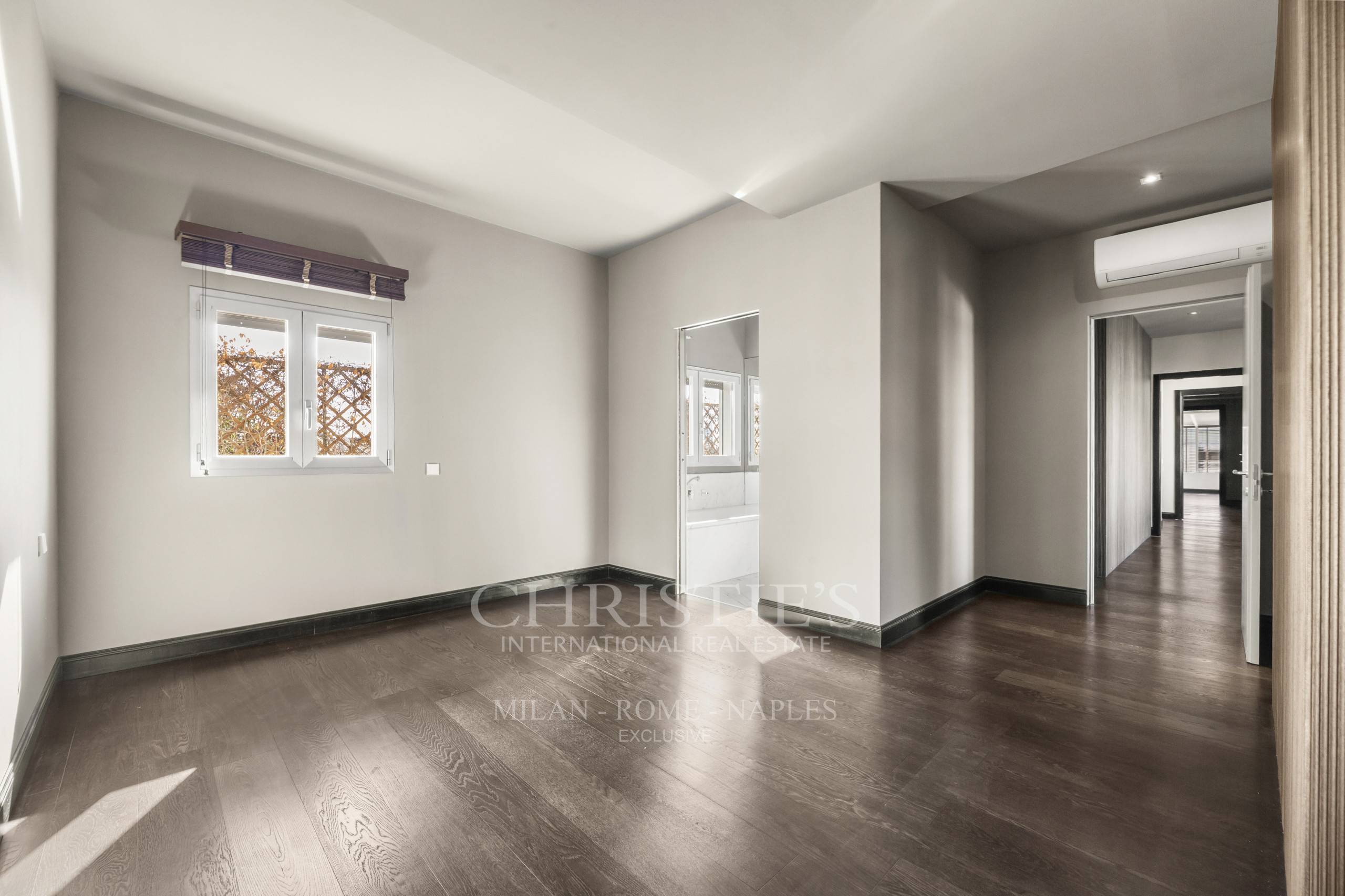 picture of Panoramic Penthouse With Large Terrace