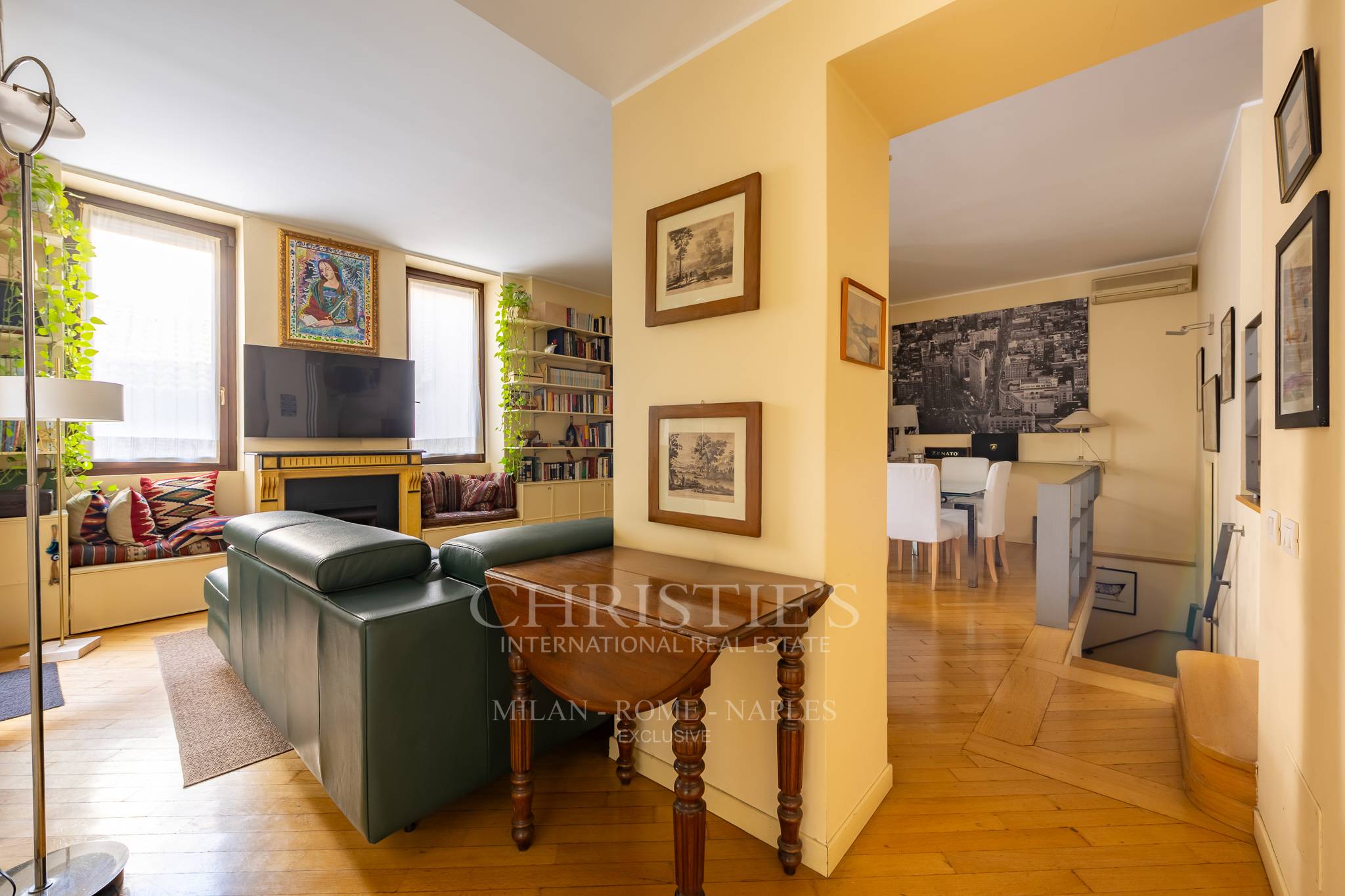 picture of Elegant Furnished Apartment With Terrace And Parking Space