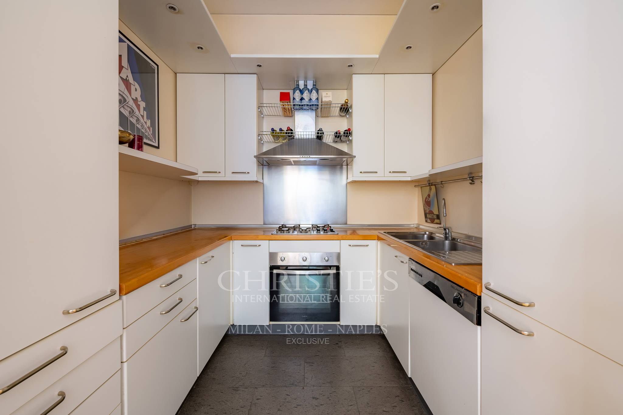 picture of Elegant Furnished Apartment With Terrace And Parking Space