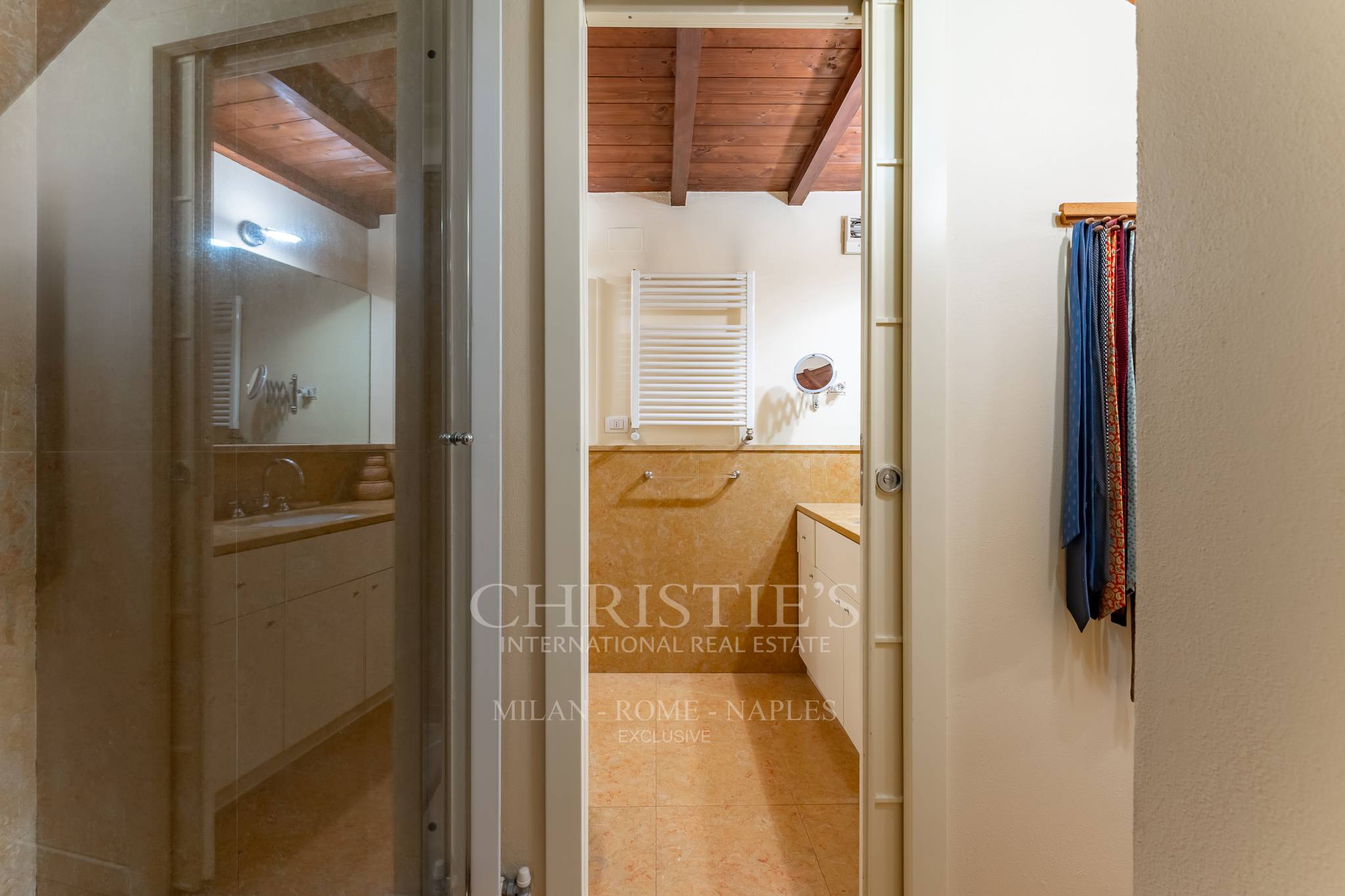 picture of Elegant Furnished Apartment With Terrace And Parking Space
