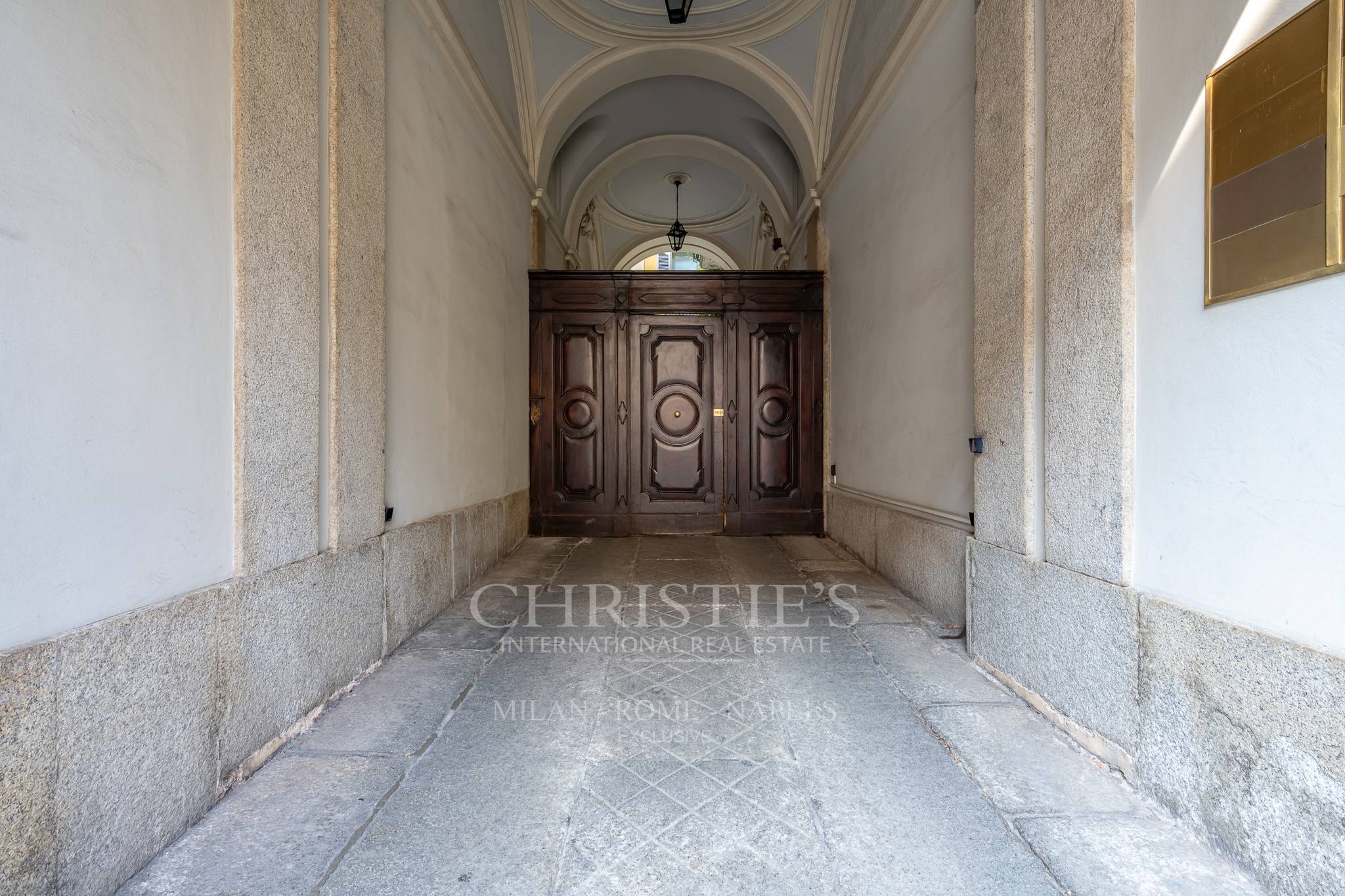 picture of Elegant Furnished Apartment With Terrace And Parking Space