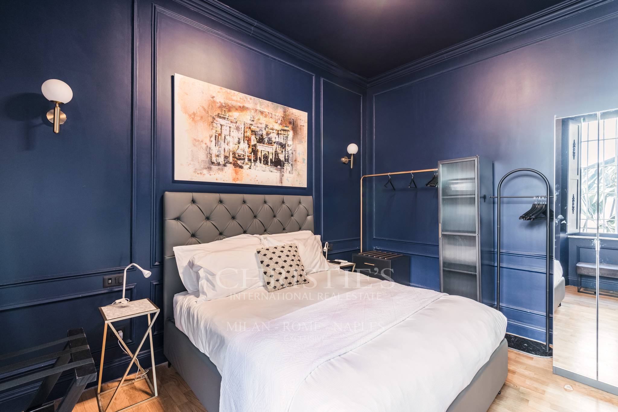picture of Elegant, Renovated Property On Passeggiata Di Ripetta – Ideal For High-end Hospitality Use