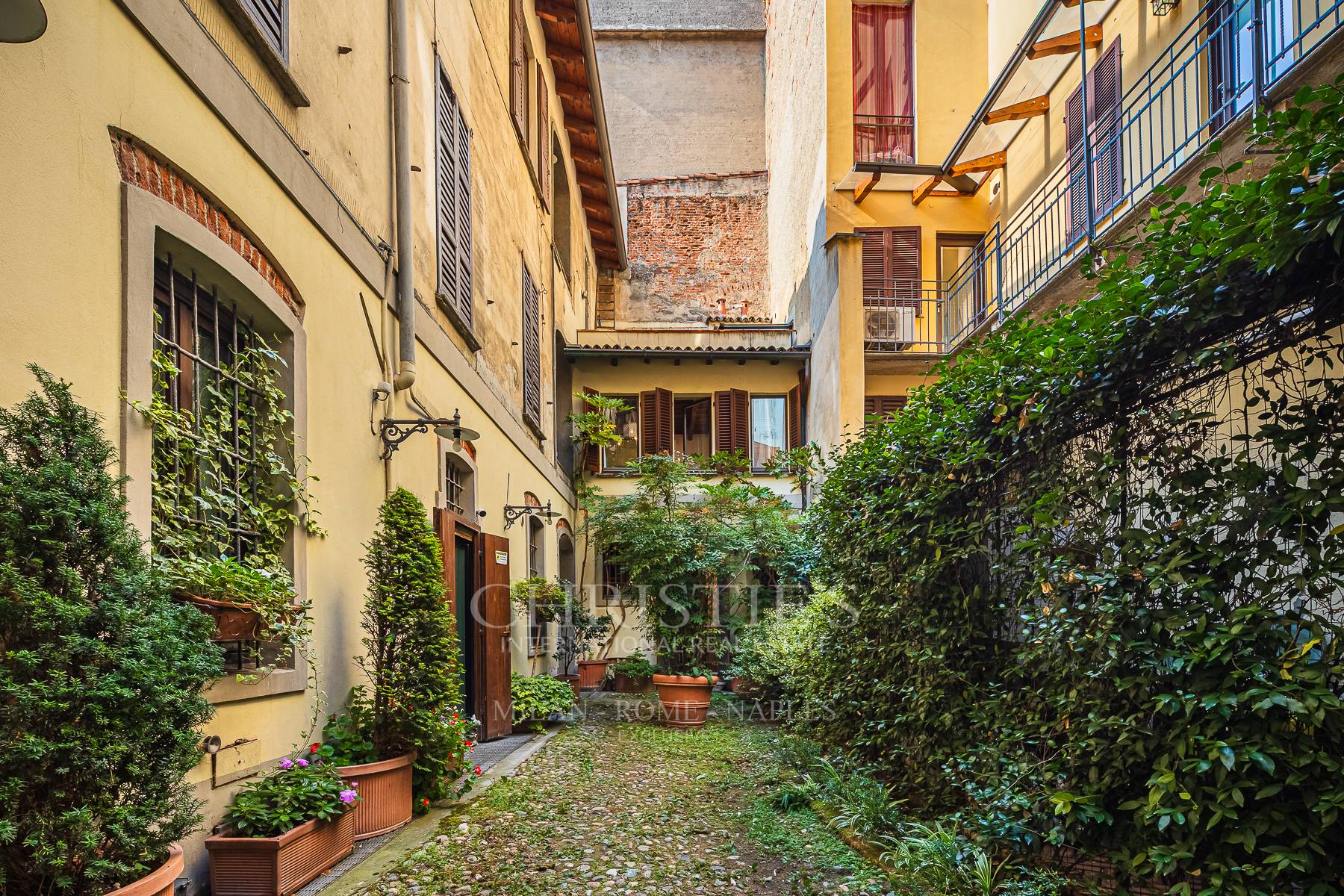 picture of Porta Ticinese, A Rare Charming Townhouse