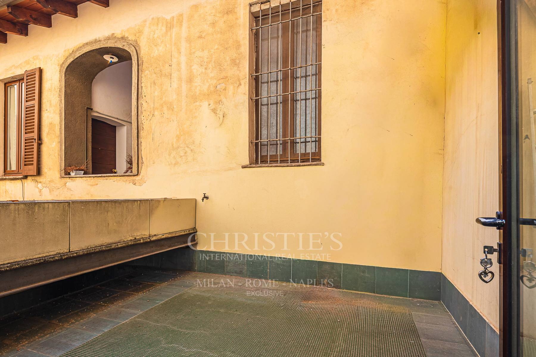 picture of Porta Ticinese, A Rare Charming Townhouse