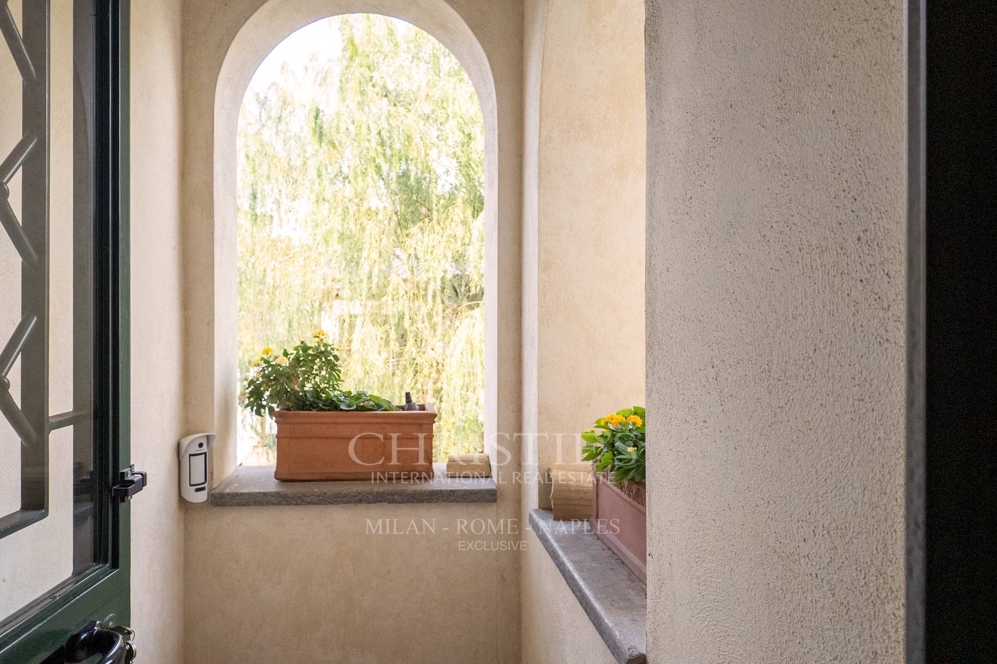 picture of Delightful Villa With A Garden In Grottaferrata (rm)