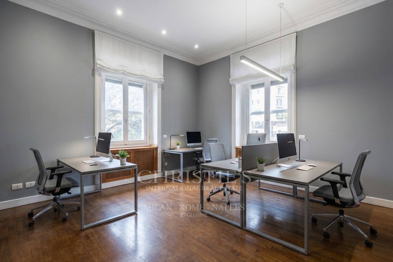 picture of Parioli: Spacious Executive Office On Viale Bruno Buozzi