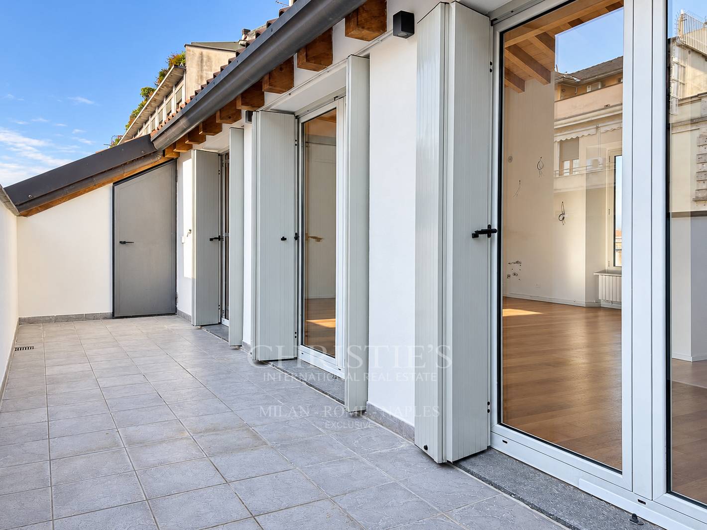 picture of Light And Terraces: A Penthouse To Enjoy In Porta Romana