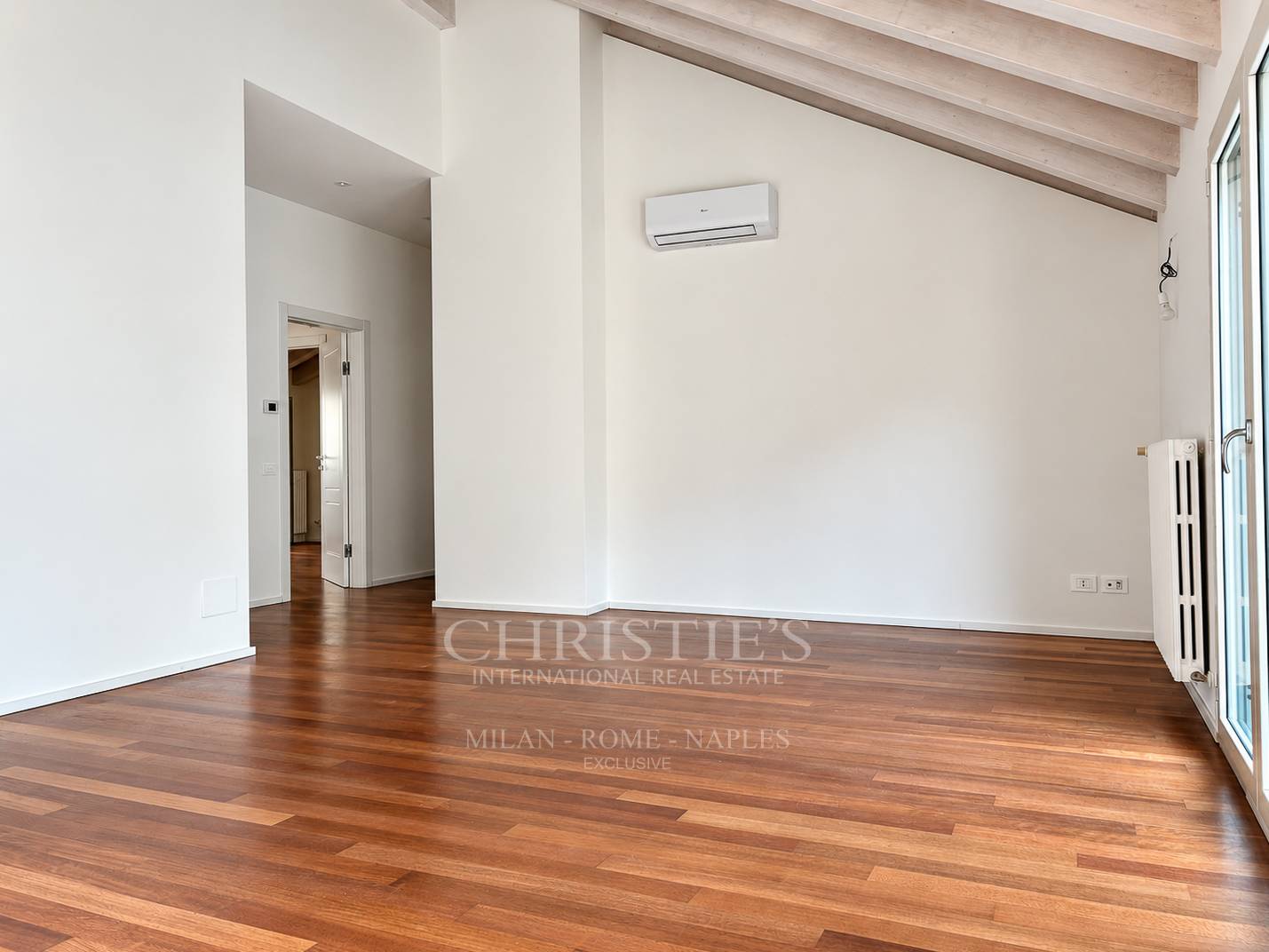 picture of Light And Terraces: A Penthouse To Enjoy In Porta Romana