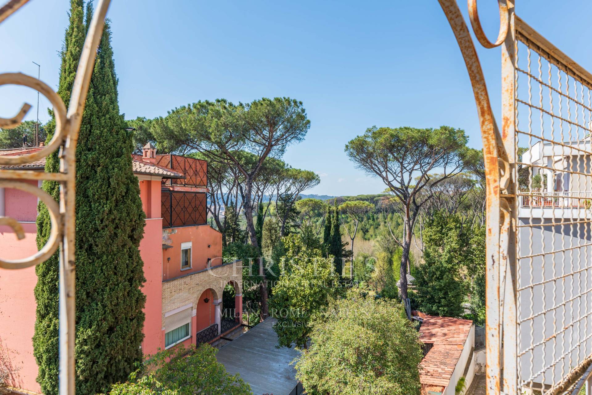 picture of Prestigious Apartament In Via Barnaba Oriani