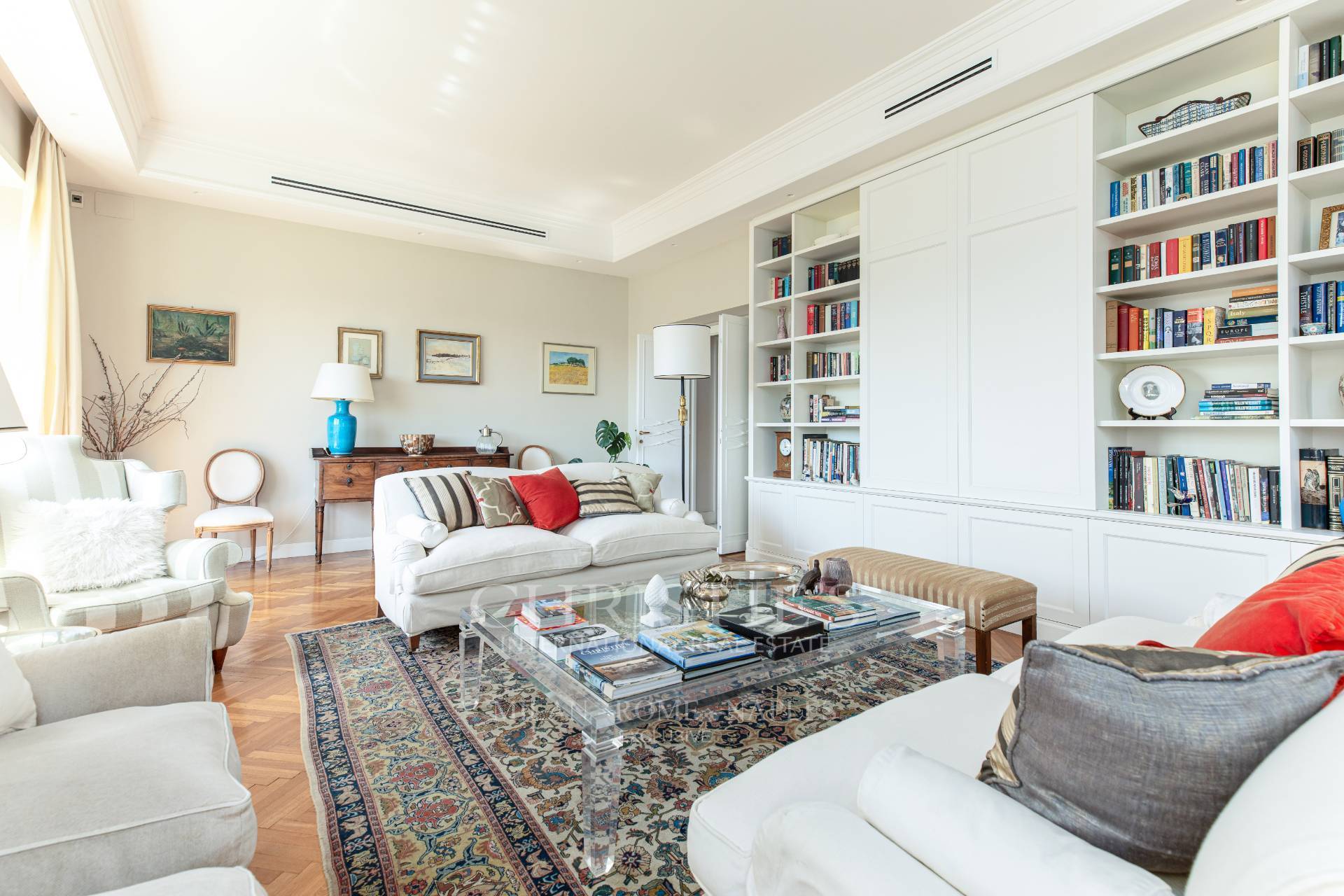 picture of An Exclusive Residence In The Heart Of Pinciano