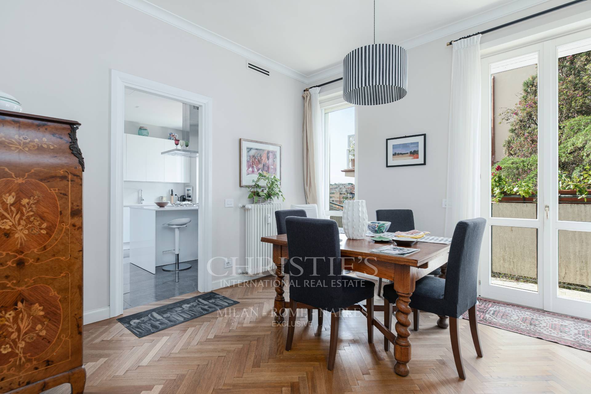 picture of An Exclusive Residence In The Heart Of Pinciano