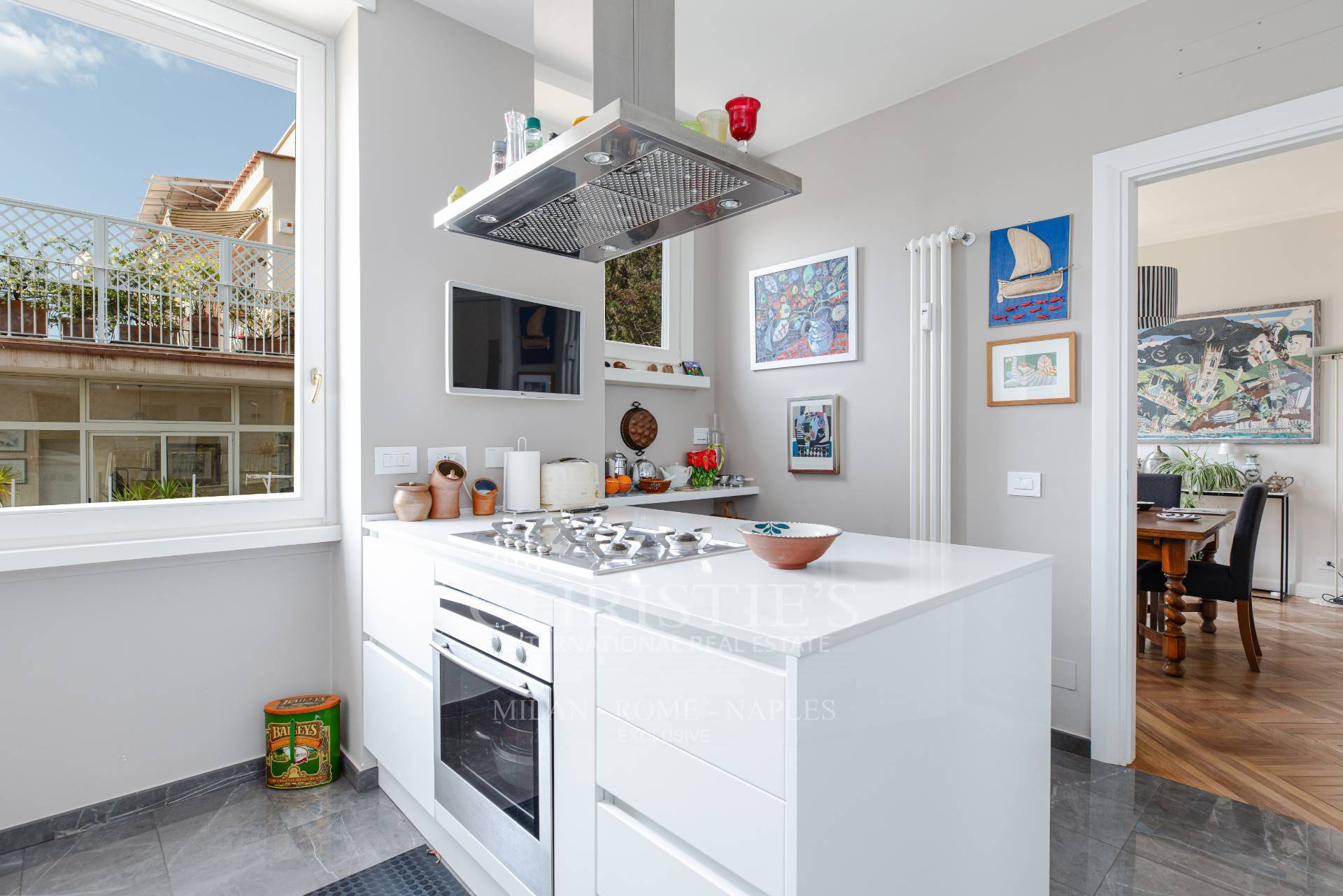 picture of An Exclusive Residence In The Heart Of Pinciano
