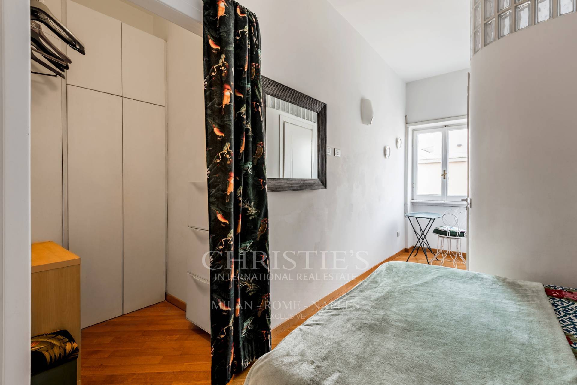 picture of Delightful One-bedroom Apartment For Rent