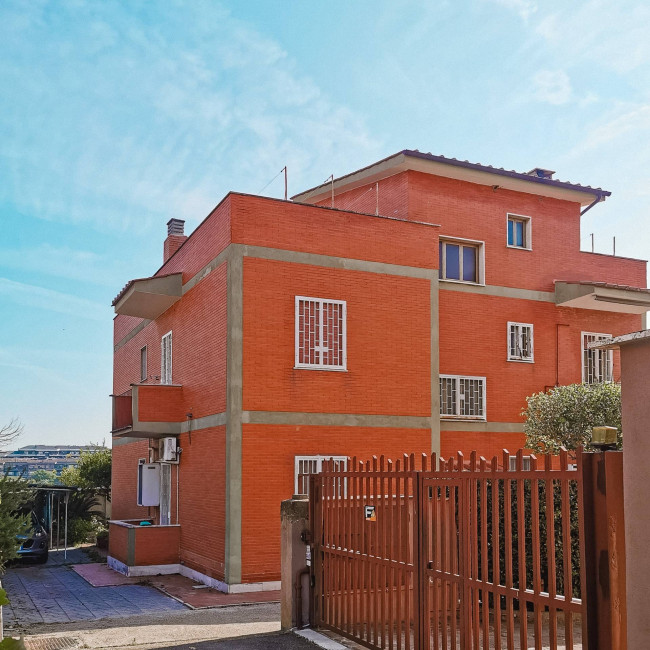 Bilocale in Vendita a Roma