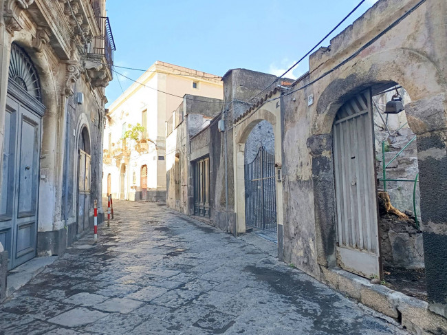 Casa indipendente in vendita a Acireale (CT)