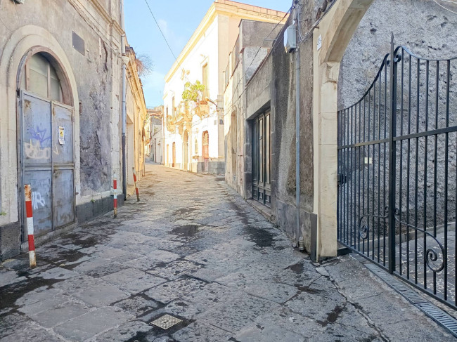 Casa indipendente in vendita a Acireale (CT)