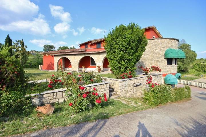 Casa indipendente in vendita a Fontanarosa (AV)