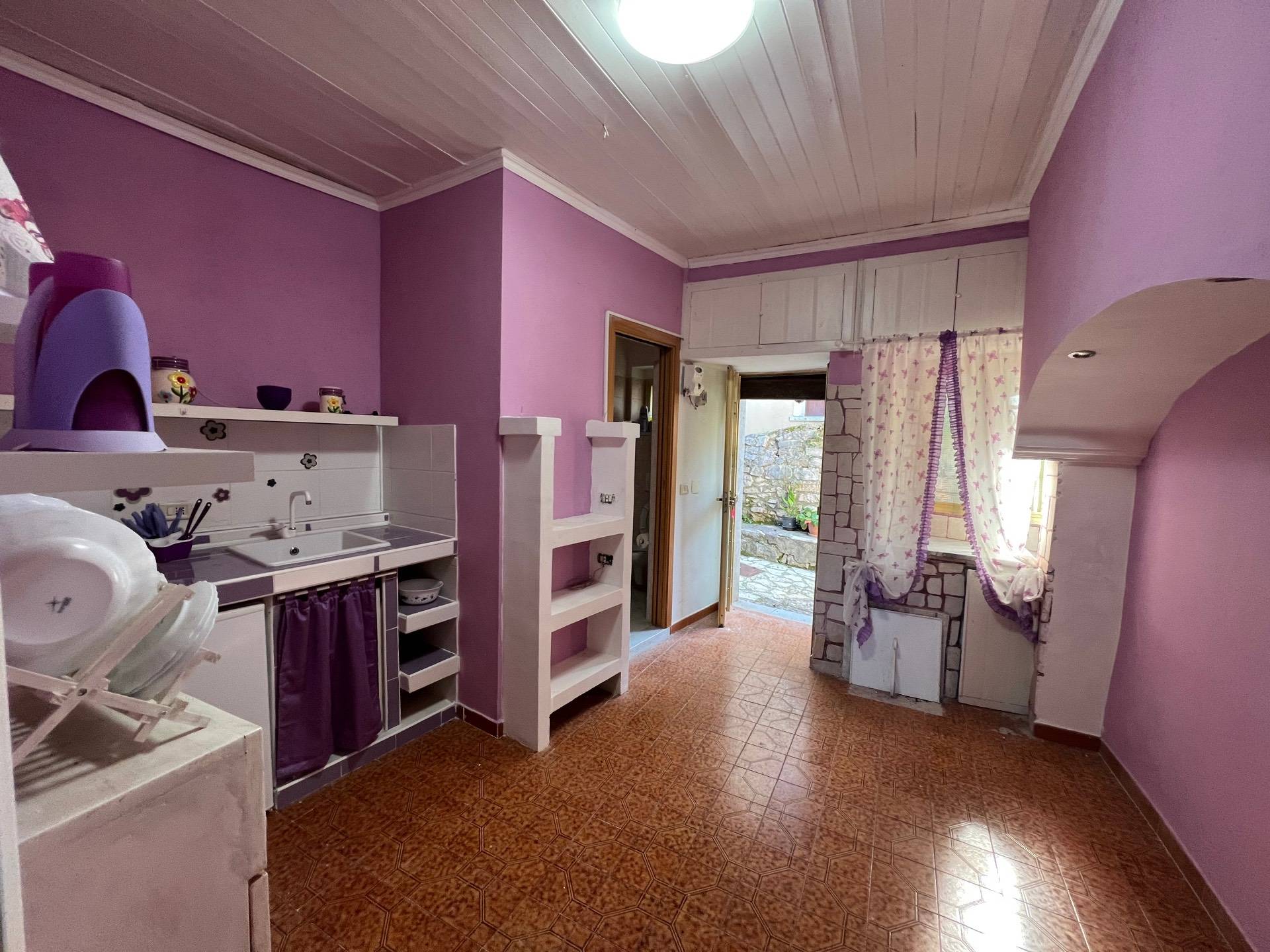 Casa semi-indipendente in vendita a Gesualdo (AV)