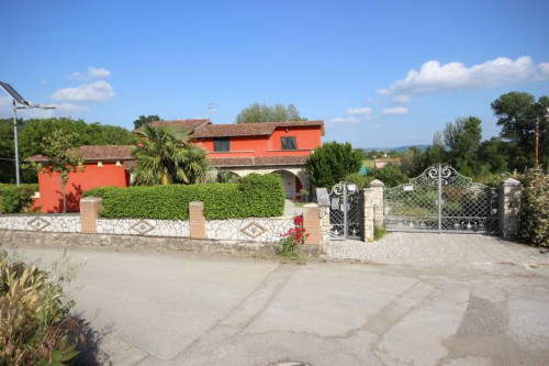 Casa indipendente in vendita a Fontanarosa (AV)