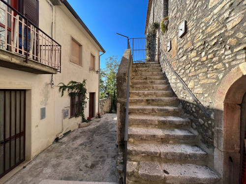 Casa indipendente in vendita a Taurasi (AV)