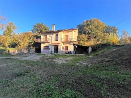 Casa indipendente in vendita a Mirabella Eclano (AV)