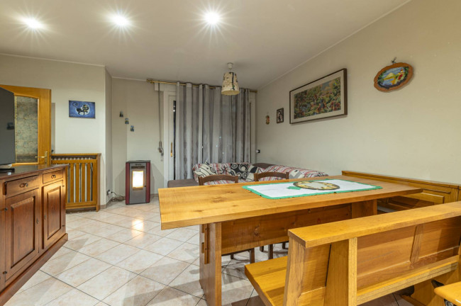 Appartamento a Albino