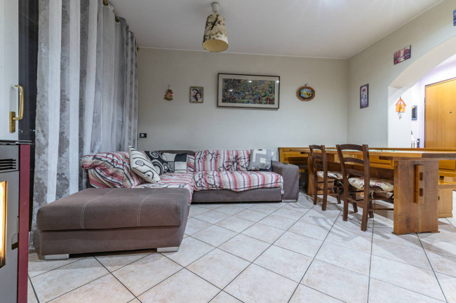 Appartamento a Albino