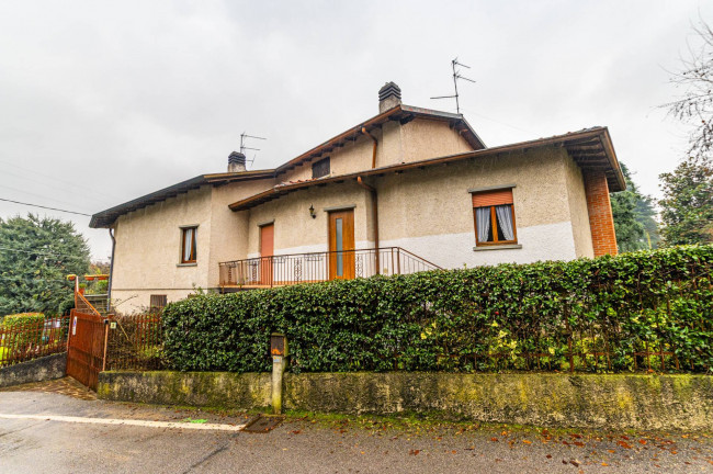 Villa a Scanzorosciate