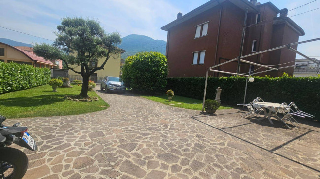 Villa singola a Albino