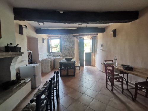 Casa Indipendente in vendita a Nocera Umbra