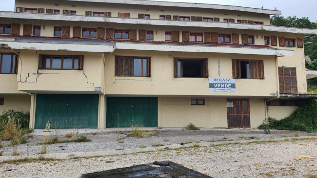 Attività commerciale in vendita a Castelsantangelo sul Nera
