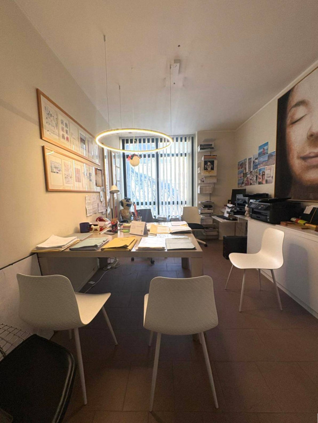Studio/Ufficio in affitto a Foligno