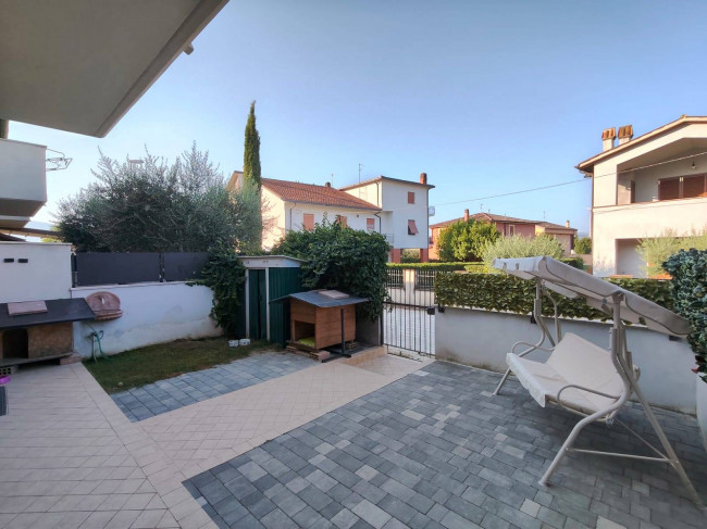Villette a schiera in vendita a Foligno