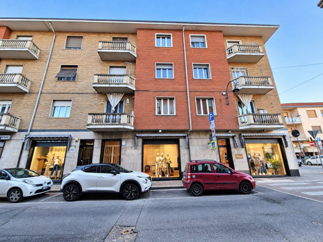 5 locali
