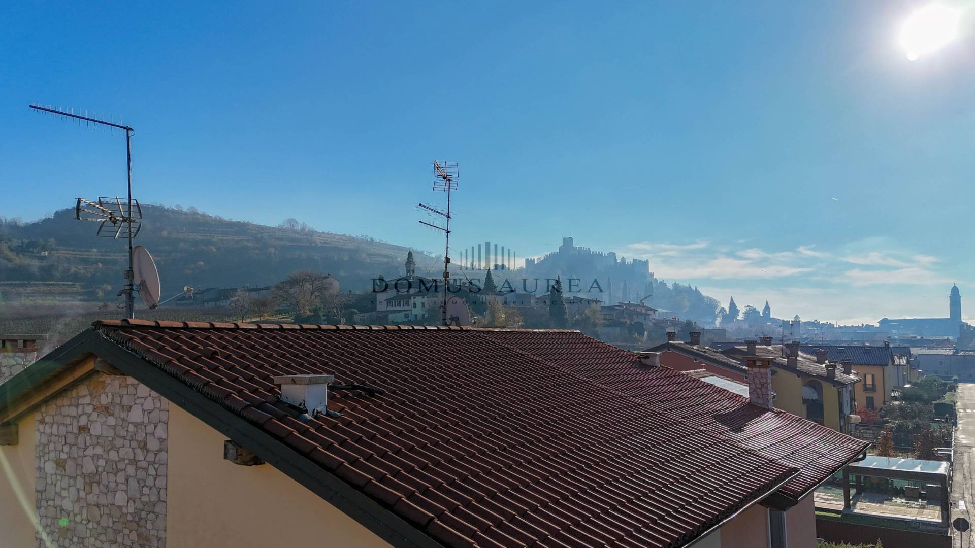 Casa indipendente in vendita a Soave (VR)