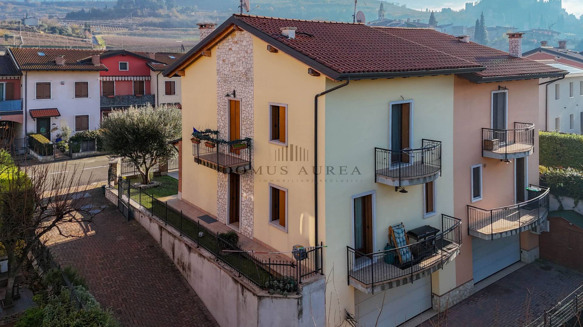 Casa indipendente in vendita a Soave (VR)