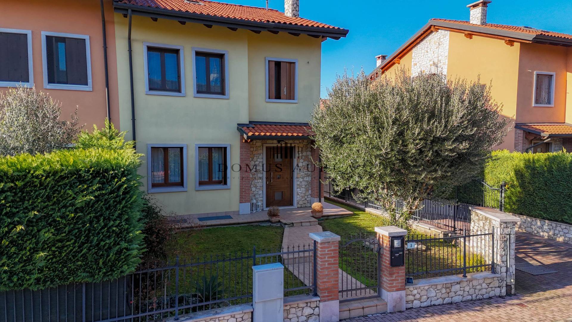 Casa indipendente in vendita a Soave (VR)