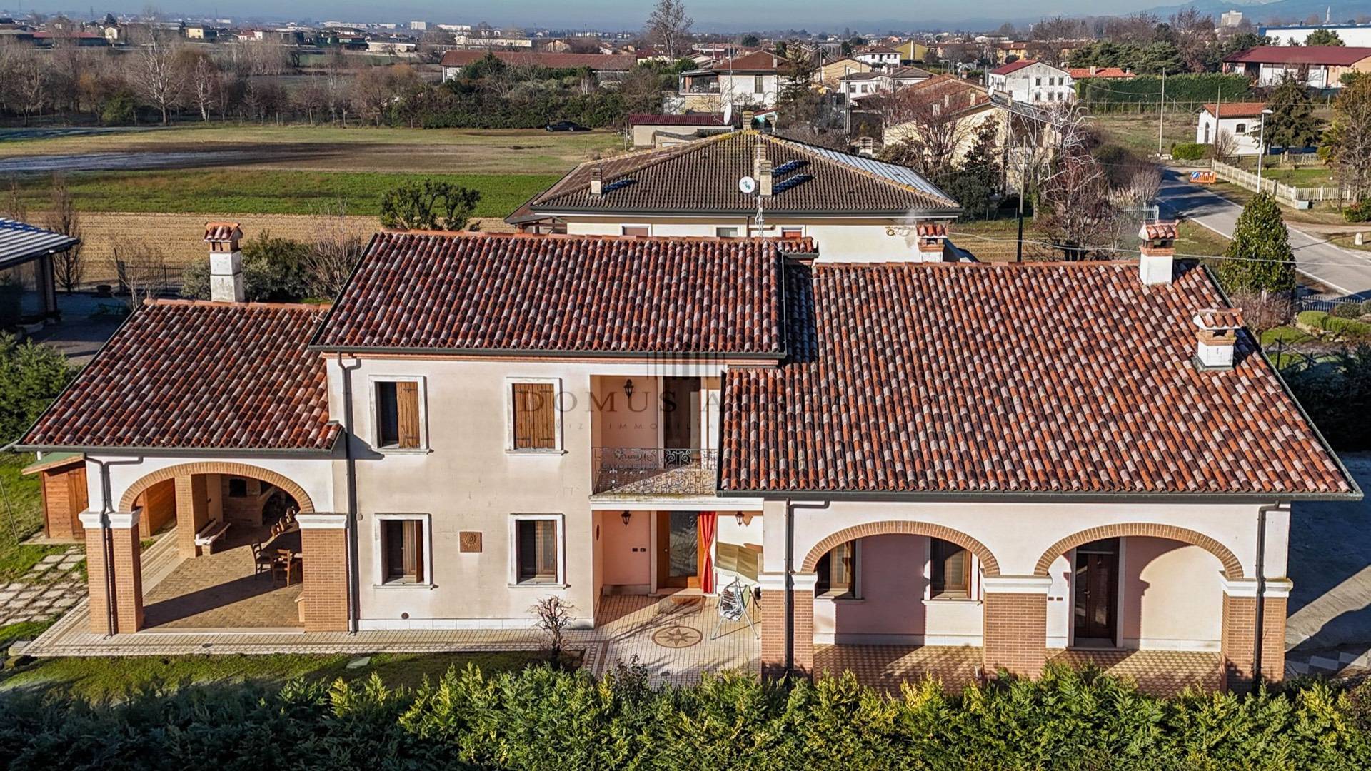 Casa indipendente in vendita a Cologna Veneta (VR)