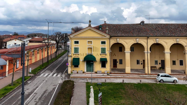 Casa indipendente in vendita a Arcole (VR)